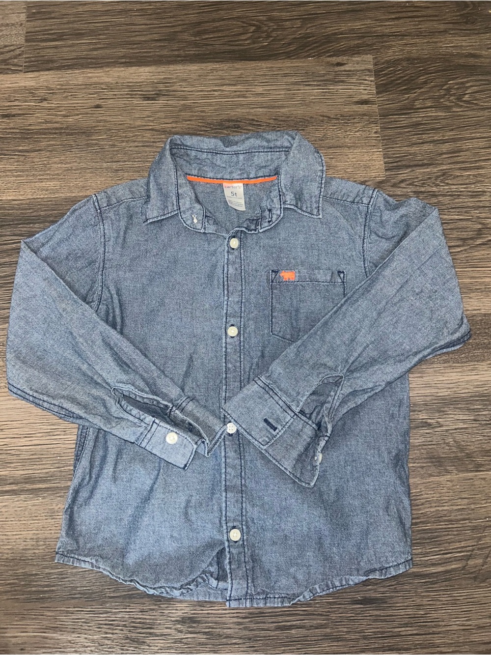 3/$12 Boys Carter’s Blue Long Sleeved Button Down Size 5T